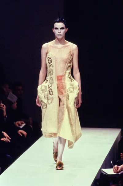 Look 14